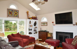 14 - FR with fireplace