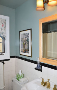 16 - 1st fL full bath